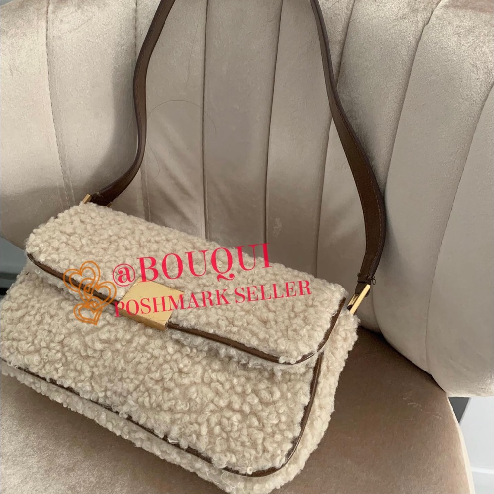 BLOGGERS FAV ZARA FLEECE SHOULDER BAG - Picture 10 of 14